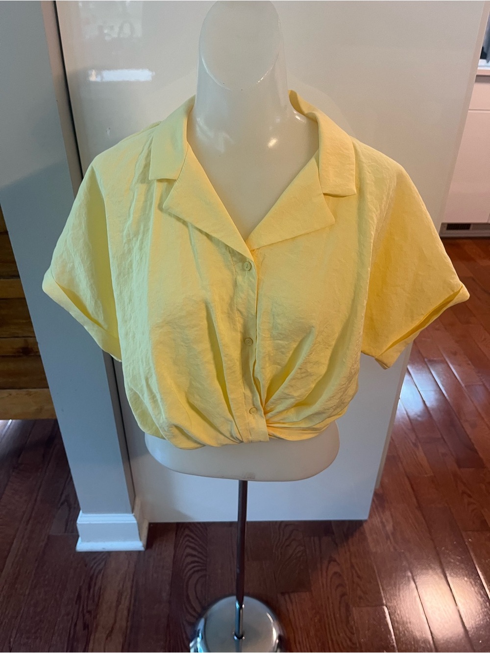 Zara Yellow Cropped Button-Down Short Sleeve Top size 13/14